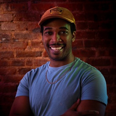 Aaron C. - Freelance Ugc Creator