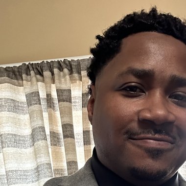 DeAndre Y. - Freelance Music Producer