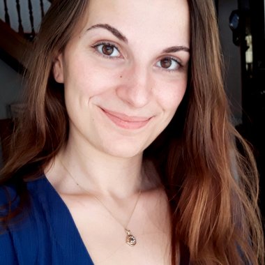 Elena P. - Freelance Banner Ad Designer