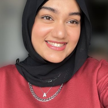 aisha_sheikh - Freelance Web Designer