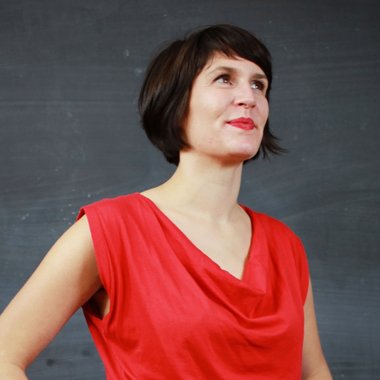 Cécile R. - Freelance Motion Graphic Designer