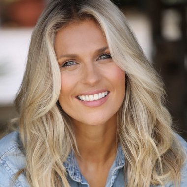 Nikki C. - Freelance Presenter