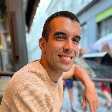 Manuel B. - Freelance Database Developer