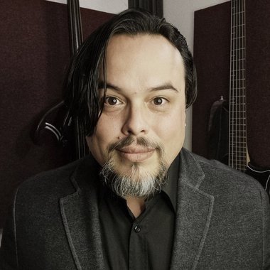 Oliver S. - Freelance Audio Engineer