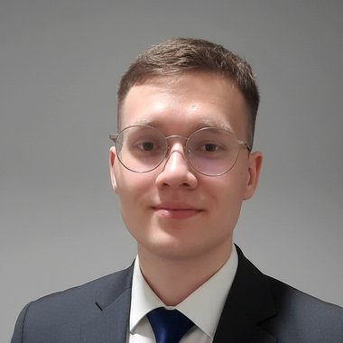 Lucas N. - Freelance Web Developer