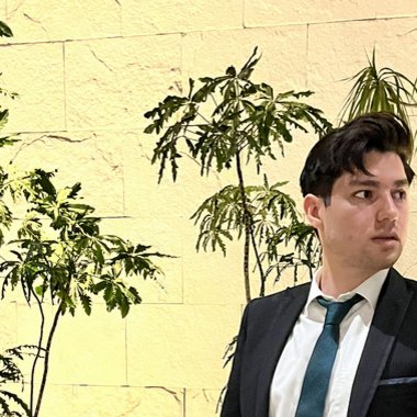 Sebastian R. - Freelance Ui Designer