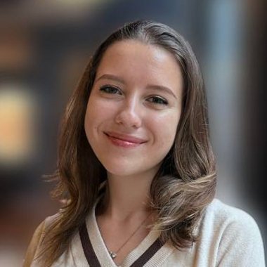 Diana A. - Freelance Content Strategist