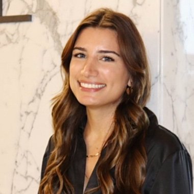 Sandy I. - Freelance Social Media Freelancer