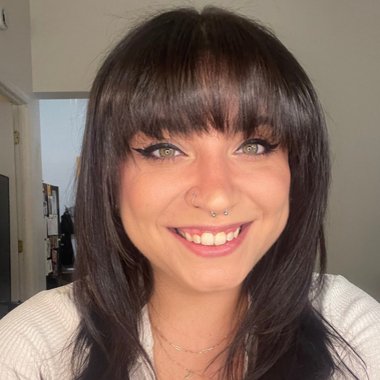 Taylor L. - Freelance Copywriter