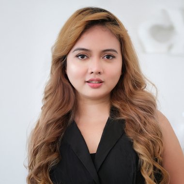 Abby M. - Freelance Digital Marketer