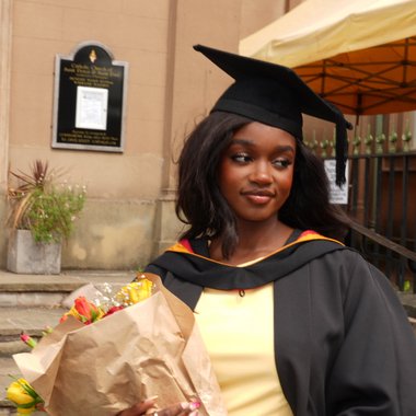 Loane T. - Freelance Brand Designer