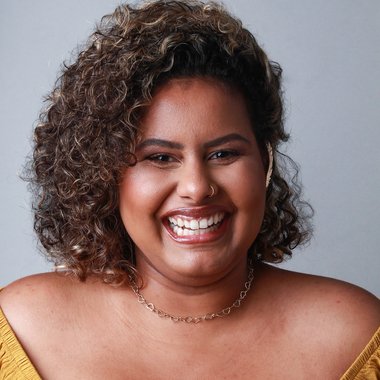 Mariana A. - Freelance Data Analyst