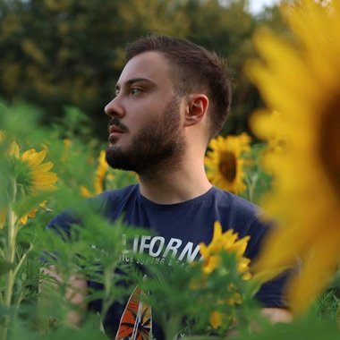 Luka K. - Freelance Musician