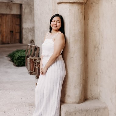 Tammy M. - Freelance Graphic Designer