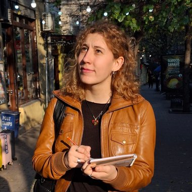 Sasha T. - Freelance Graphic Designer