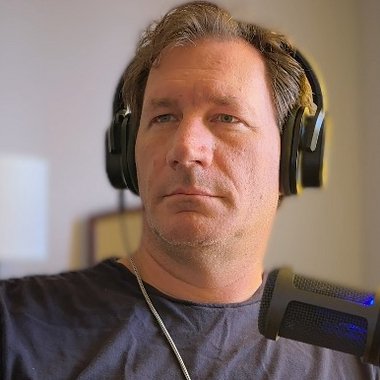 Eric C. - Freelance Video Editor