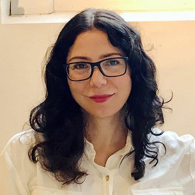 Melissa T. - Freelance Logo Designer