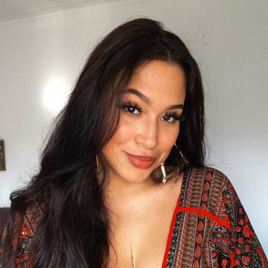 Selena T. - Freelance Illustrator