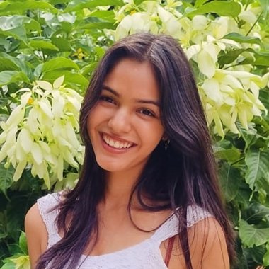 Nilakshi C. - Freelance Ugc Creator