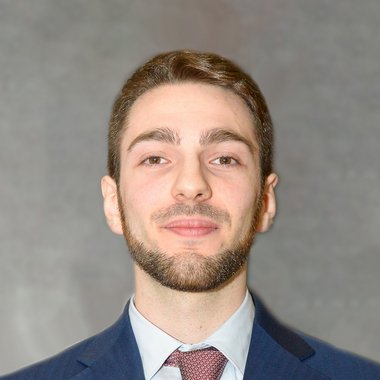 Alfredo M. - Freelance Web Designer
