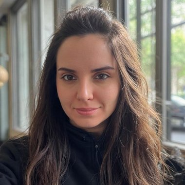 Ghina D. - Freelance Web Developer