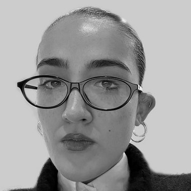 Tara Z. - Freelance Designer
