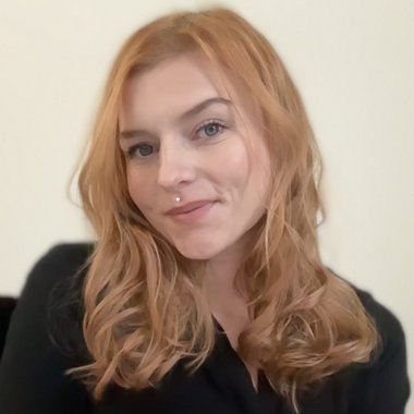 Veronika P. - Freelance Ui Designer