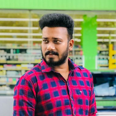 Sujeetharan - Freelance Brand Designer