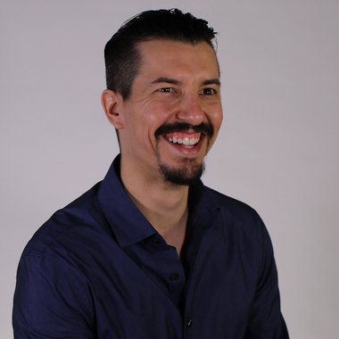 Eric J. - Freelance Motion Graphic Designer