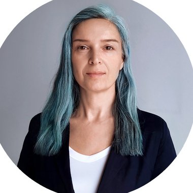 Dimi U. - Freelance Brand Designer