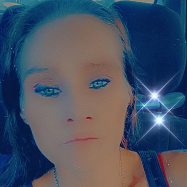 Amber M. - Freelance Image Editor