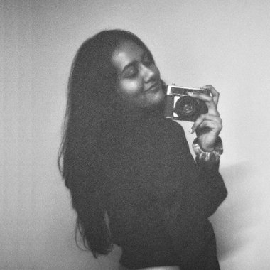 Sakshi D. - Freelance Graphic Designer