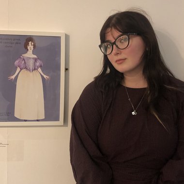 Lotti H. - Freelance Designer