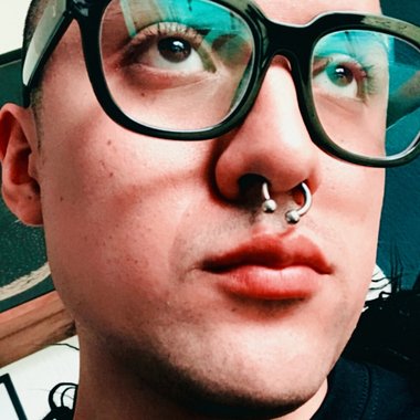 Patricio R. - Freelance Artworker