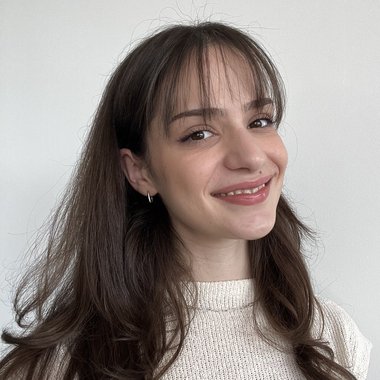 Denisa G. - Freelance Art Director