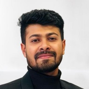 Al S. - Freelance Pitch Deck Designer