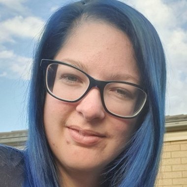 Elyse D. - Freelance Graphic Designer