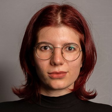 Miona R. - Freelance Illustrator