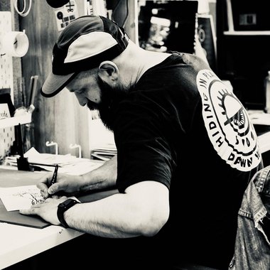 MarkBijak - Freelance Graphic Designer