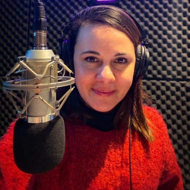 Marifer P. - Freelance Voiceover Artist