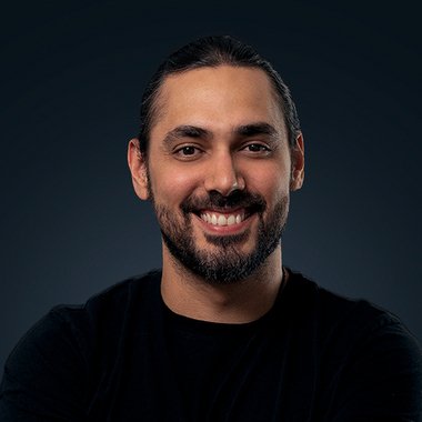 Arnoldo A. - Freelance Motion Graphic Designer