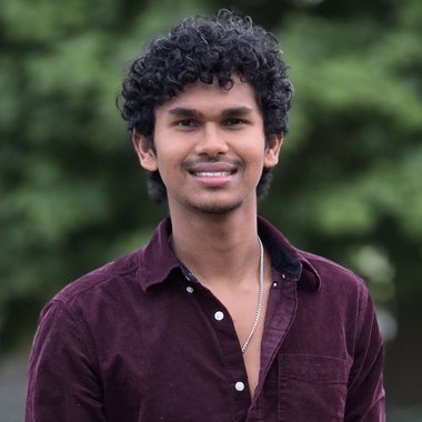 Leander C. - Freelance Musician