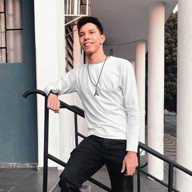 Miguel S. - Freelance Ui Designer