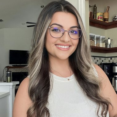 Kiana L. - Freelance Web Developer