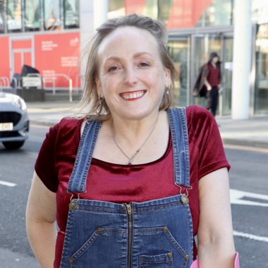 Joanne C. - Freelance Voiceover Artist