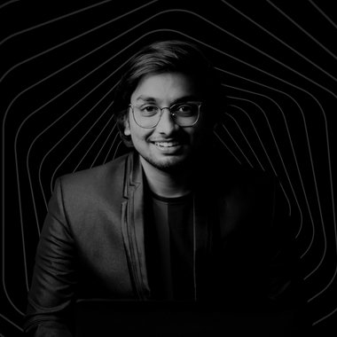 Eswar R. - Freelance Web Designer