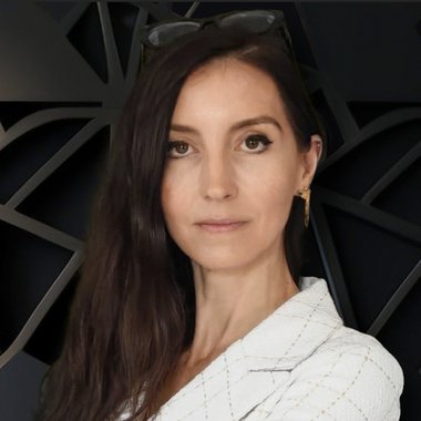 Magali M. - Freelance Location Manager