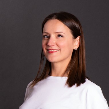 Yuliya F. - Freelance Book Cover Designer