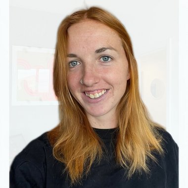 Miriam W. - Freelance Digital Marketer