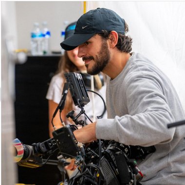 Elson S. - Freelance Videographer